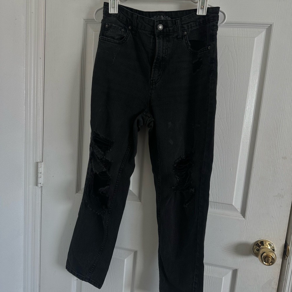 Black Distressed Jeans